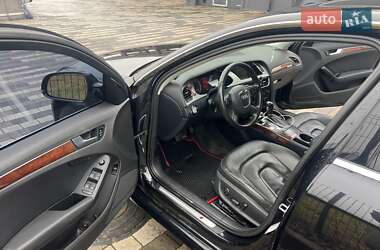 Седан Audi A4 2011 в Львове