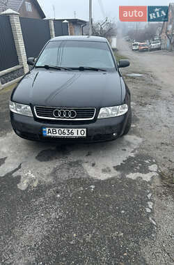 Седан Audi A4 2000 в Виннице