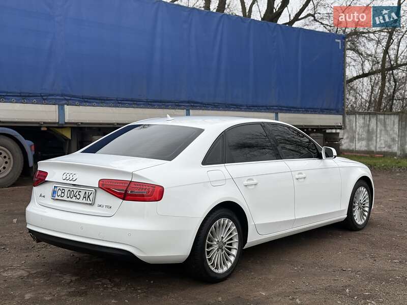 Седан Audi A4 2015 в Броварах