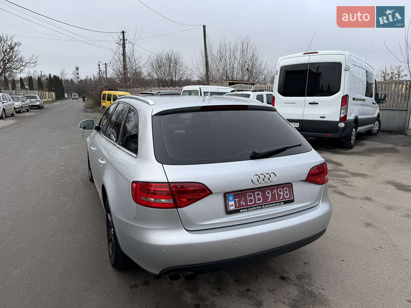 Универсал Audi A4 2009 в Староконстантинове