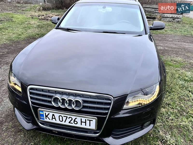 Седан Audi A4 2011 в Білій Церкві