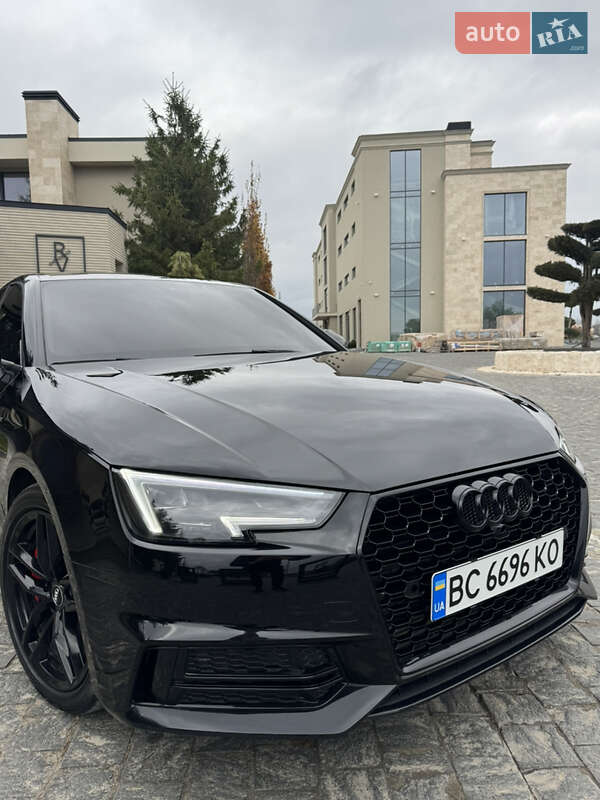 Седан Audi A4 2016 в Львові