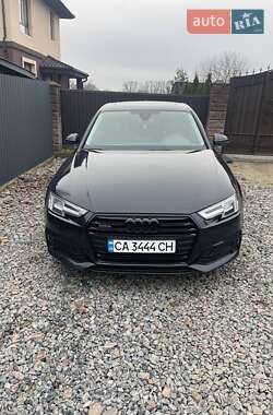 Седан Audi A4 2018 в Киеве