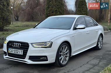 Седан Audi A4 2014 в Умани