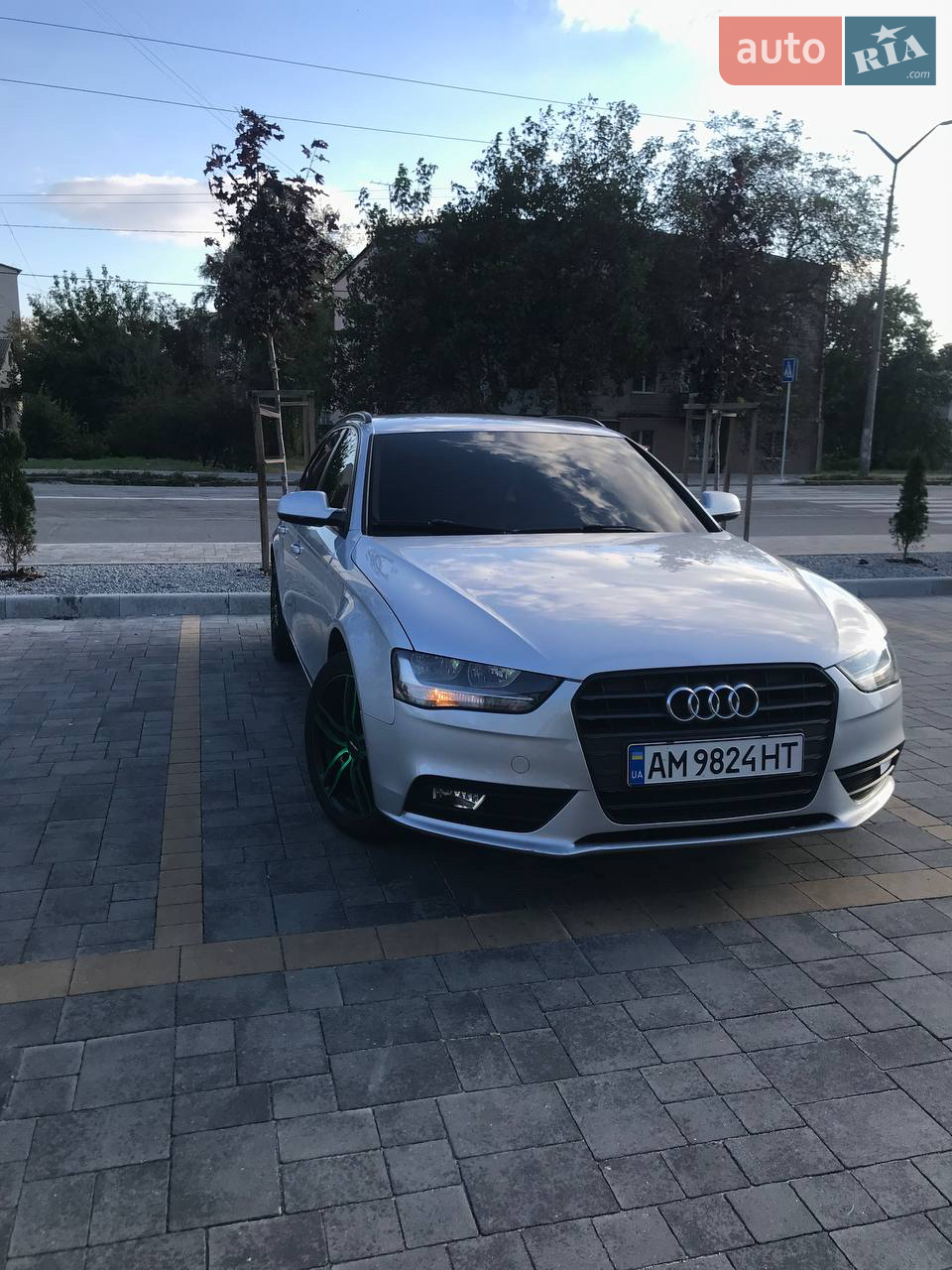 2011 Audi A4 - мініатюра 12