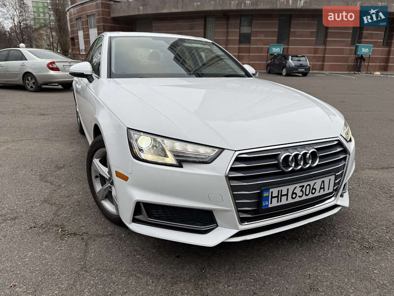 2019 Audi A4, VIN WAUGMAF4XKA047856:plate — фото 1 (autoria)