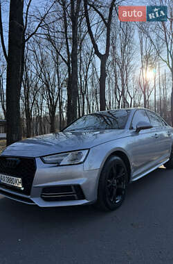 Седан Audi A4 2018 в Харькове