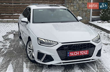 Седан Audi A4 2023 в Стрию