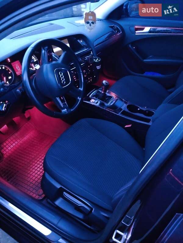 Универсал Audi A4 2010 в Умани