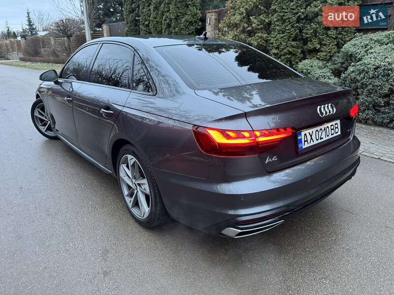 Седан Audi A4 2020 в Києві