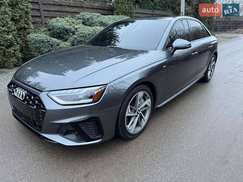Седан Audi A4 2020 в Києві