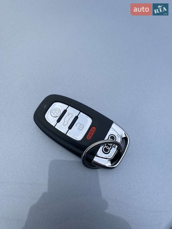 Седан Audi A4 2015 в Луцке