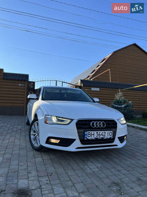 Audi A4 2012