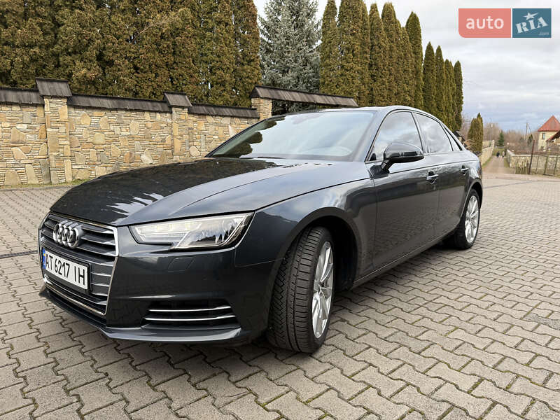 Седан Audi A4 2016 в Надвірній