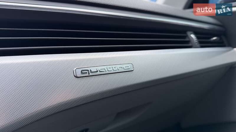 Седан Audi A4 2017 в Киеве фото 20 Седан Audi A4 2017 в Киеве