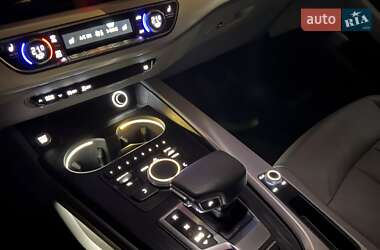 Седан Audi A4 2017 в Києві