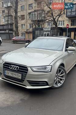 Седан Audi A4 2013 в Харькове