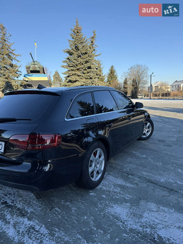 Универсал Audi A4 2009 в Дубно
