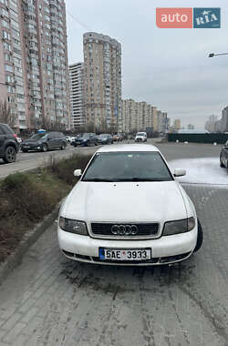 Універсал Audi A4 1997 в Києві