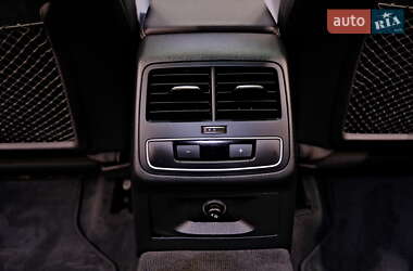 Седан Audi A4 2022 в Одессе
