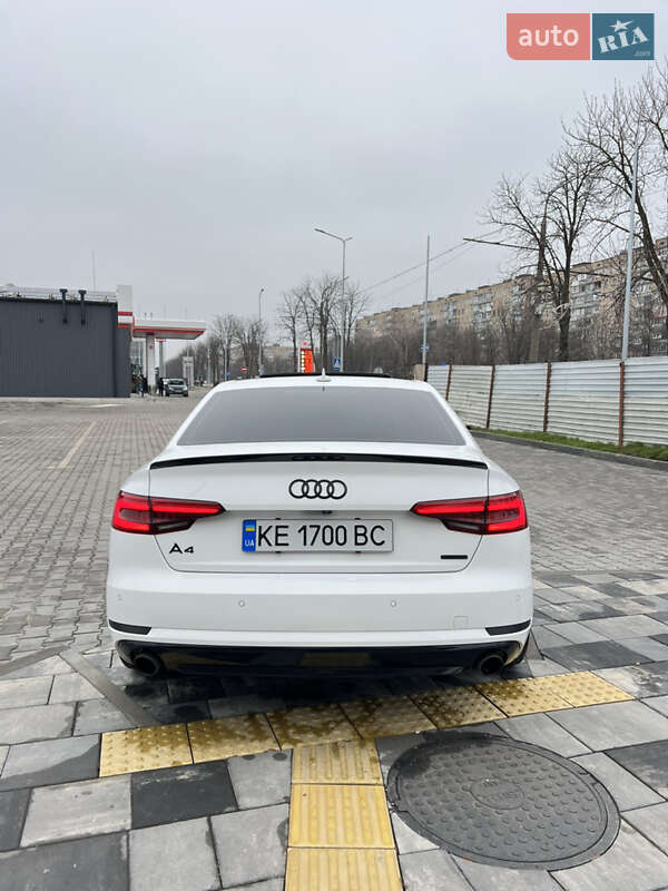 Седан Audi A4 2016 в Днепре