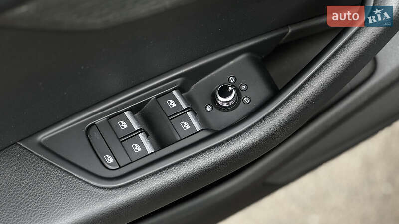 Седан Audi A4 2018 в Києві фото 15 Седан Audi A4 2018 в Києві