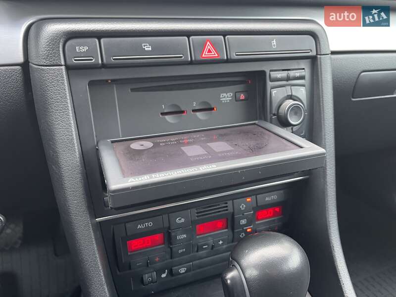 Седан Audi A4 2006 в Харькове