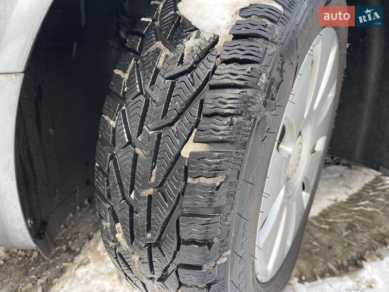 Седан Audi A4 2006 в Харькове