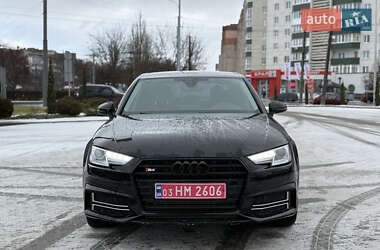 Седан Audi A4 2016 в Луцьку