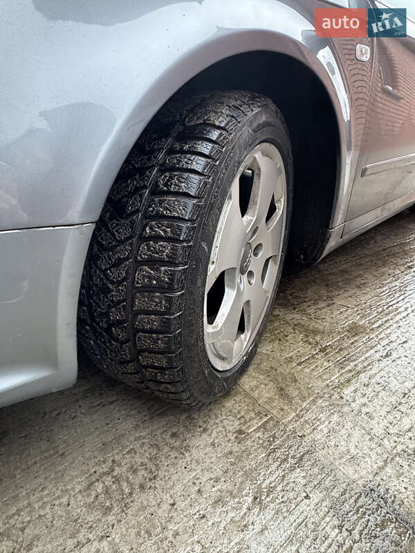 Универсал Audi A4 2006 в Костополе