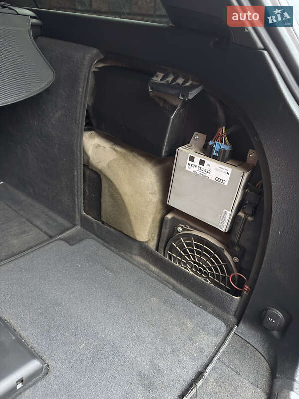 Универсал Audi A4 2006 в Костополе