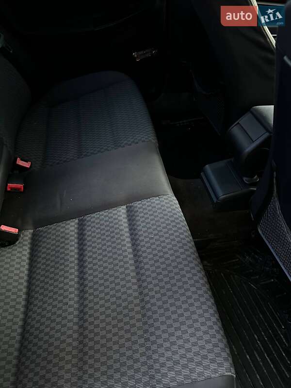 Седан Audi A4 2000 в Киеве