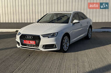 Седан Audi A4 2018 в Чернівцях