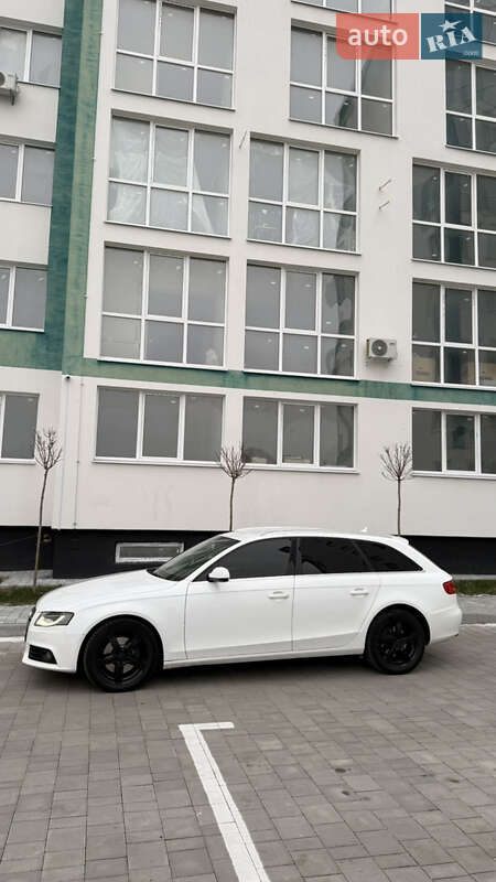 Универсал Audi A4 2010 в Вараше фото 7 Универсал Audi A4 2010 в Вараше