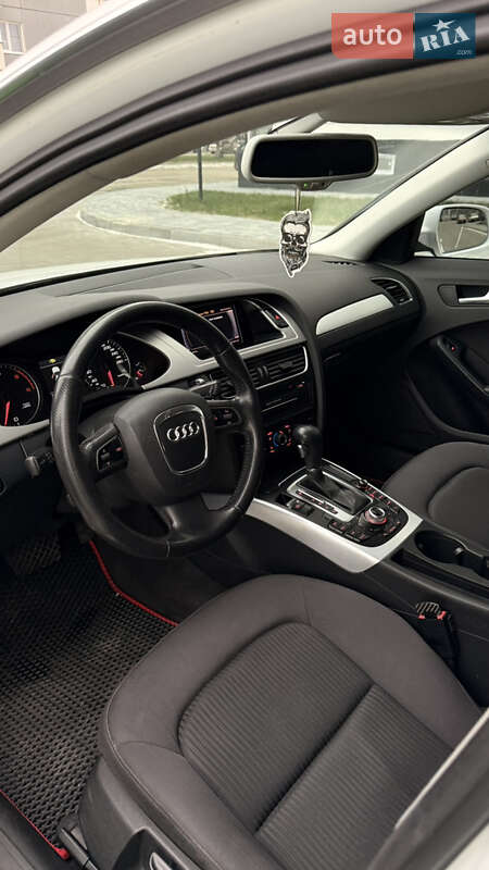 Универсал Audi A4 2010 в Вараше фото 14 Универсал Audi A4 2010 в Вараше