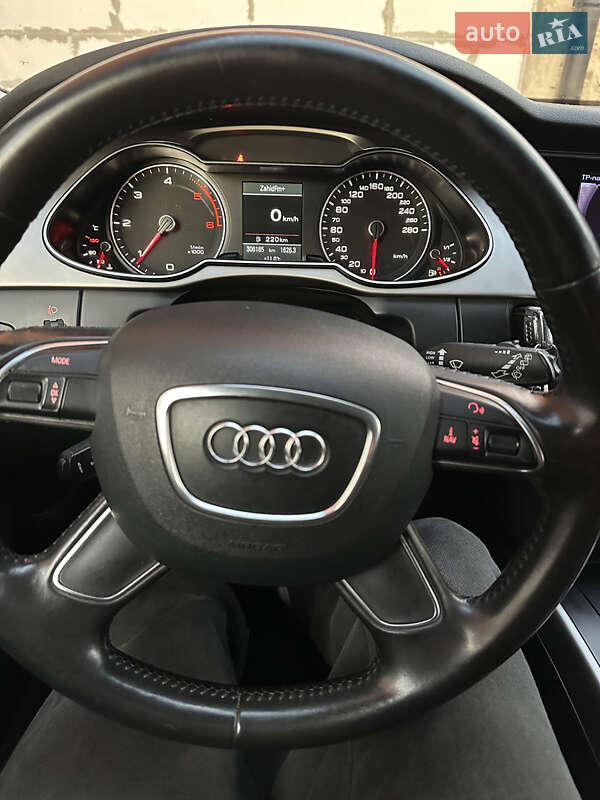 Универсал Audi A4 2012 в Хусте