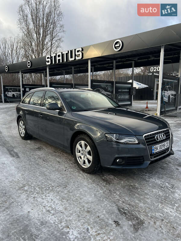 2009 Audi A4, VIN WAUZZZ8K19A220744:plate — фото 1 (autoria)
