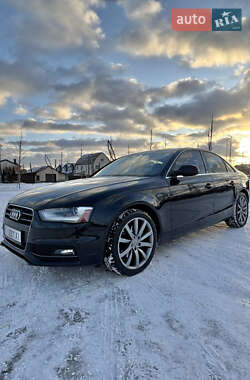 Седан Audi A4 2012 в Киеве