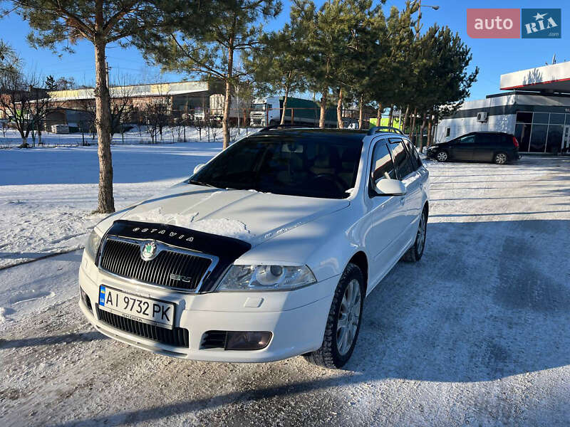 Седан Audi A4 1997 в Погребище