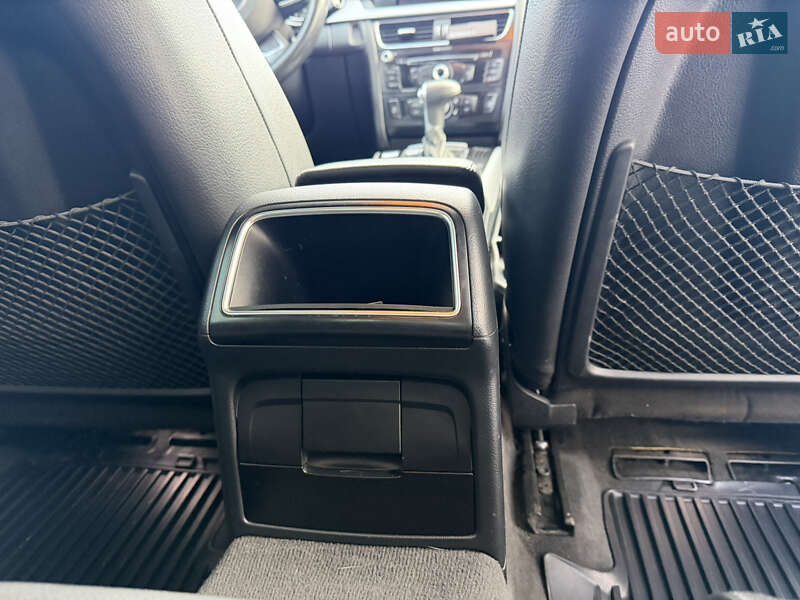 Седан Audi A4 2013 в Виннице