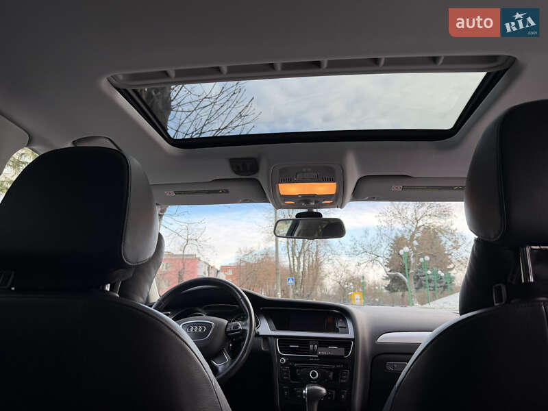 Седан Audi A4 2013 в Виннице