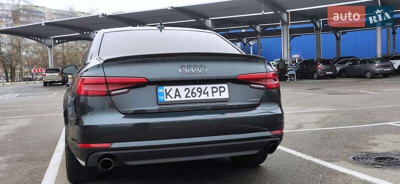 Седан Audi A4 2017 в Киеве