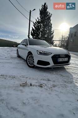 Седан Audi A4 2021 в Полтаве
