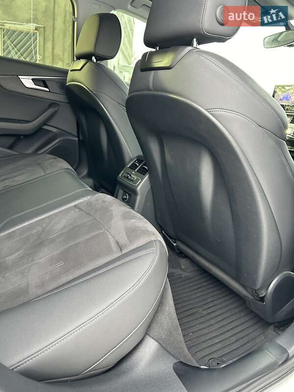 Седан Audi A4 2021 в Києві фото 18 Седан Audi A4 2021 в Києві