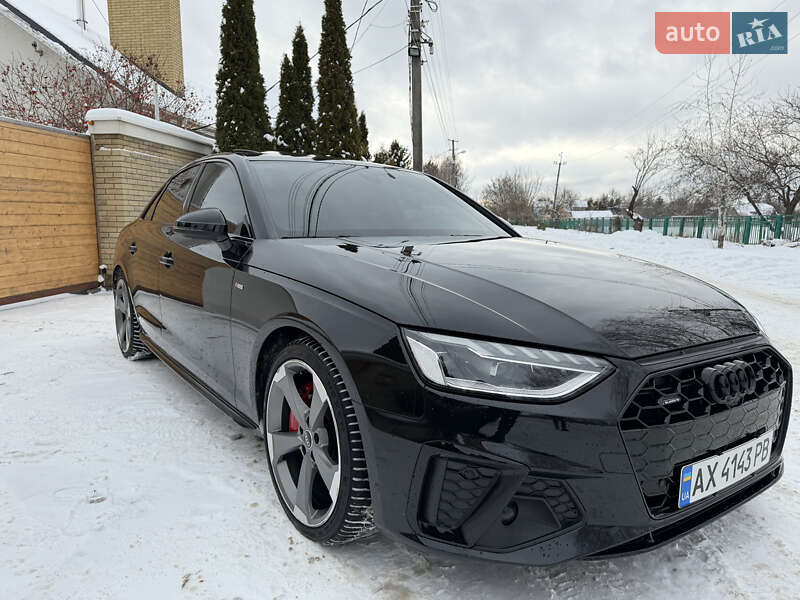 Седан Audi A4 2024 в Киеве