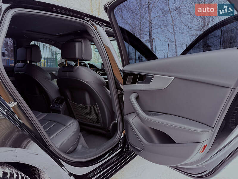 Седан Audi A4 2024 в Киеве