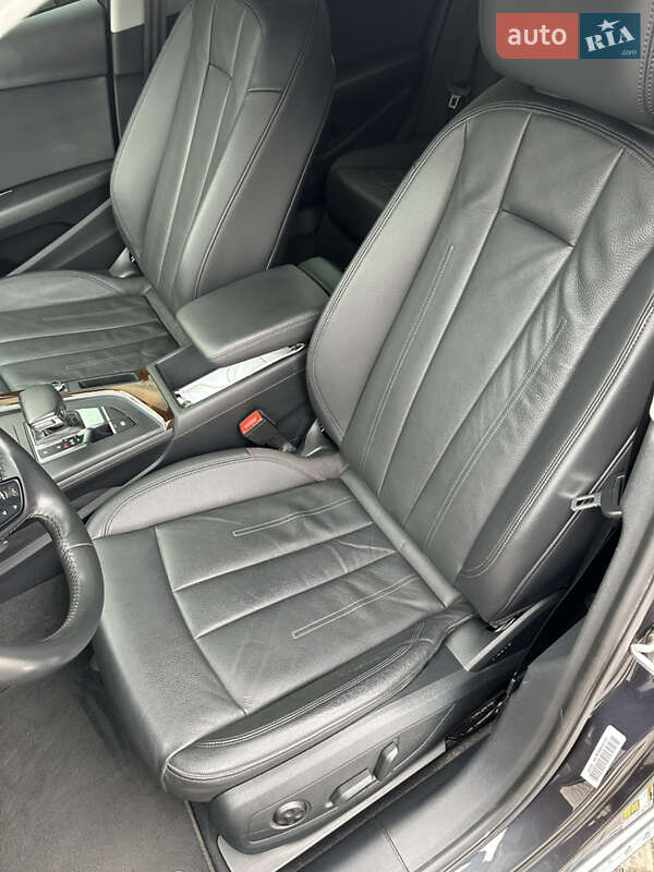 Седан Audi A4 2018 в Кривому Розі