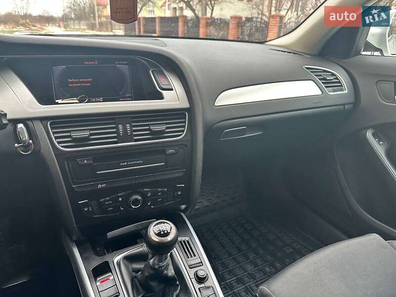 Универсал Audi A4 2011 в Самборе