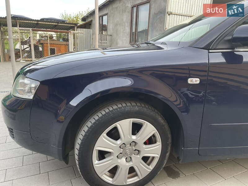 Універсал Audi A4 2003 в Ужгороді