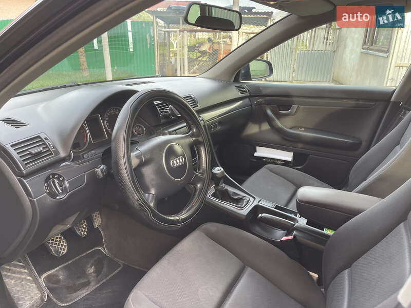 Універсал Audi A4 2003 в Ужгороді